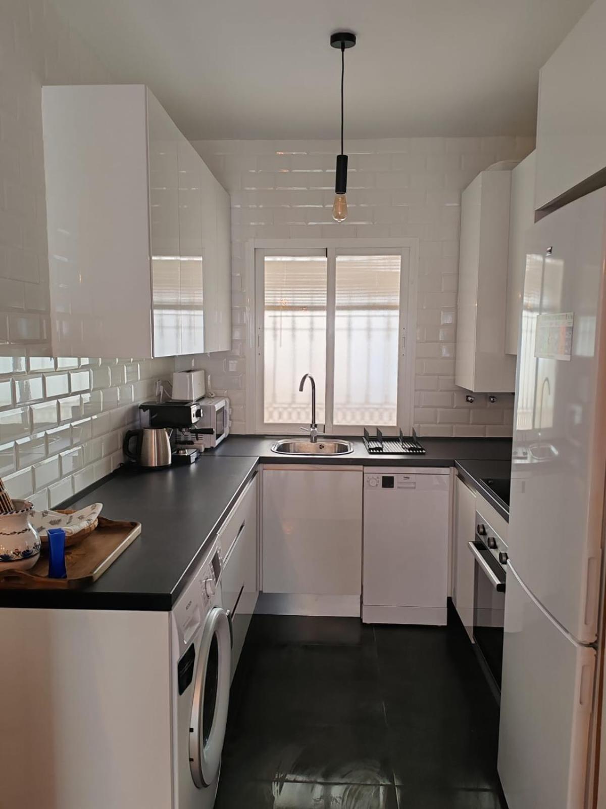 Seaview Apartment With Great Amenities & Facilities Benalmádena Buitenkant foto